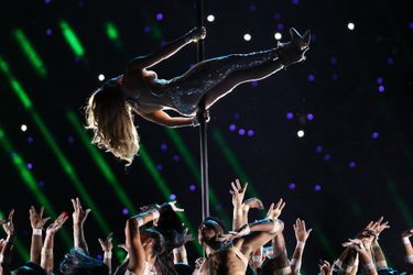 Jennifer Lopez sur la scène du Super Bowl à Miami le 2 février 2020