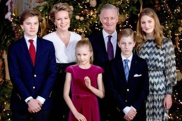 Le prince Emmanuel de Belgique avec ses parents, ses sœurs et son frère, le 19 décembre 2018