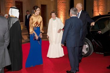La reine Rania et le roi Abdallah II de Jordanie avec la reine Sonja et le roi Harald V de Norvège à Amman, le 2 mars 2020