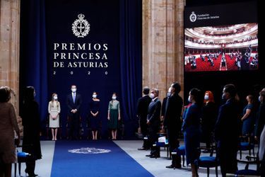 La princesse des Asturies Leonor, le roi Felipe VI, la reine Letizia et l&#039;infante Sofia d&#039;Espagne à Oviedo, le 16 octobre 2020