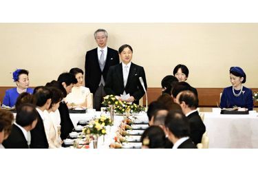 La famille impériale du Japon lors du déjeuner du 60e anniversaire de l&#039;empereur Naruhito au Palais impérial à Tokyo le 23 février 2020