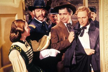 Avec Ward Bond, Clark Gable, Leslie Howard dans «Autant en emporte le vent».