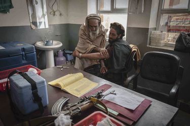 Dans une clinique de la province du Nangarhar dirigée par les talibans. 