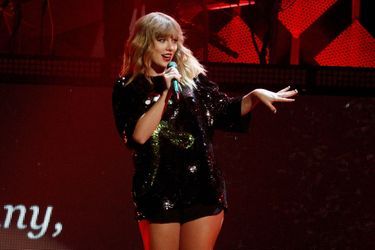 Taylor Swift sur scène lors du concert Z100 Jingle Ball au Madison Square Garden à New York le 8 décembre 2017