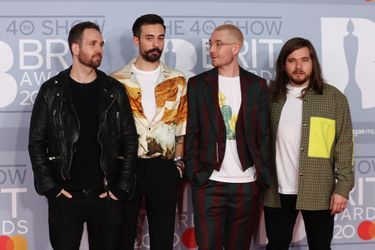 Bastille aux Brit Awards à Londres le 18 février 2020