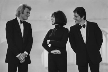 Johnny Hallyday, Juliette Gréco et Sacha Distel en 1968