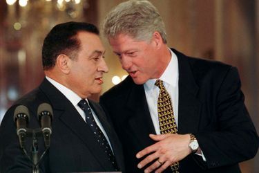 Hosni Moubarak et Bill Clinton en mars 1997.