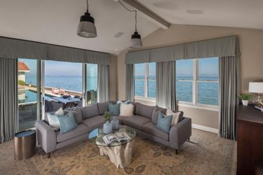 La dernière demeure de Robin Williams à Tiburon, au nord de la baie de San Francisco. En novembre 2019, la maison est en vente pour 7,2 millions de dollars.