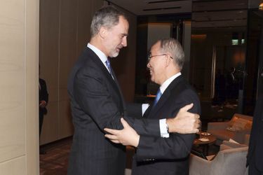 Le roi Felipe VI d&#039;Espagne avec Ban Ki-moon à Séoul, le 23 octobre 2019