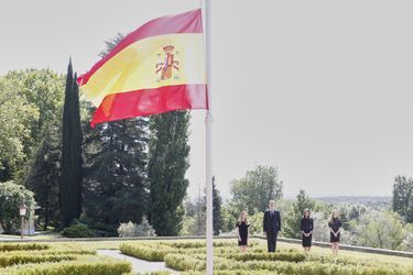 La reine Letizia et le roi Felipe VI d&#039;Espagne et leurs filles les princesses Leonor et Sofia à Madrid, le 27 mai 2020
