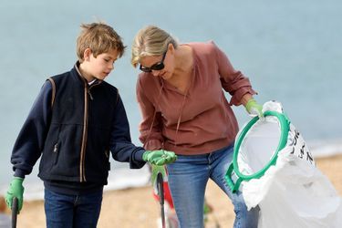 La duchesse Sophie de Wessex avec son fils James à Southsea, le 18 septembre 2020