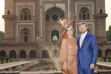 La reine Maxima des Pays-Bas avec un chapeau orné de plumes, le 15 octobre 2019