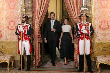 La reine Letizia et le roi Felipe VI d'Espagne au Palais royal à Madrid, le 2 décembre 2019