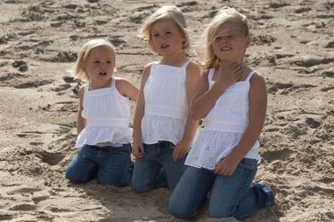 La princesse Alexia des Pays-Bas avec ses soeurs, le 20 juillet 2009
