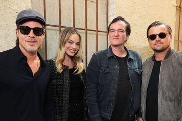 Brad Pitt, Leonardo DiCaprio, Margot Robbie et Quentin Tarantino.