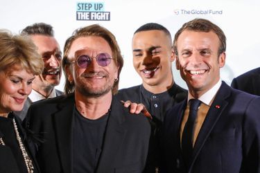 Emmanuel Macron mercredi à Lyon aux côtés de Bono et d&#039;Olivier Rousteing. 