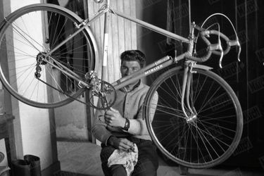 Le jeune Raymond Poulidor en mars 1961.