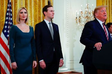 Ivanka Trump, Jared Kushner et Donald Trump lors d&#039;une réception pour Hanoukah à la Maison-Blanche, le 11 décembre 2019.