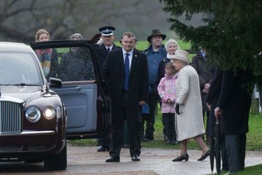 La reine Elizabeth II à Sandringham, le 27 décembre 2015