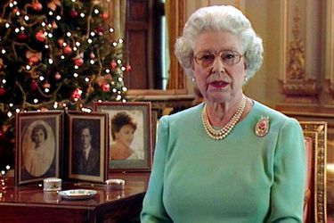 La reine Elizabeth II pour ses voeux de Noël 2002