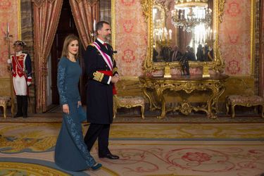 La reine Letizia d&#039;Espagne avec le roi Felipe VI pour les cérémonies de l&#039;Epiphanie, le 6 janvier 2015