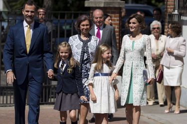 La reine Letizia d&#039;Espagne en famille à la commune de la princesse Leonor, le 20 mai 2015