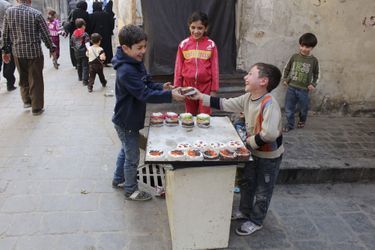 La vie continue pour les enfants d&#039;Alep. 