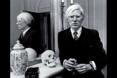 Andy Warhol à Londres en 1975.