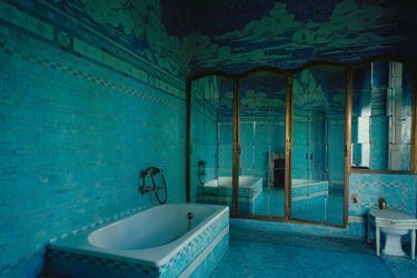 La salle de bains art déco qu'utilisa Wallis Simpson au château de Candé, photographiée le 29 mars 2009