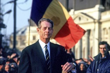 L’ancien roi Michel de Roumanie de retour à Bucarest en mars 1997, après 50 ans d’exil 