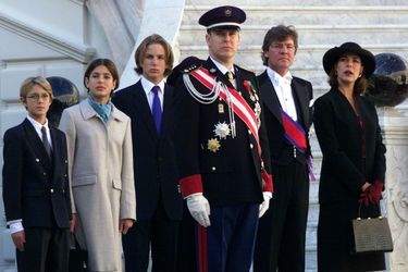 En 1999, aux côtés de Caroline, Pierre, Andrea, Albert et Ernst August de Hanovre pour la Fête Nationale.