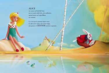 "Alice au pays des merveilles", dans le terrier du Lapin blanc, adapté de Lewis Carroll par Joe Rhatigan et Charles Nürnberg, illustrations d'Eric Puybaret, ed de La Martinière Jeunesse, 36 pages. 