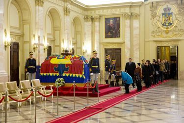 Hommage des Roumains à l&#039;ex-roi Michel de Roumanie au Palais royal à Bucarest, le 14 décembre 2017
