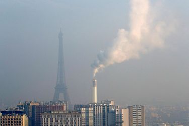 Un nuage de pollution à Paris, en janvier 2017. 