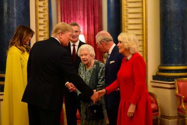 Donald et Melania Trump avec la reine Elizabeth II à Buckingham Palace, le 3 décembre 2019.