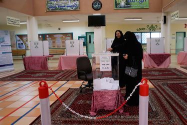 Les femmes saoudiennes sont allées pour la première fois dans des bureaux de vote