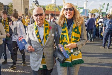 Samedi 31 octobre, à Londres, le couple avec quelques-uns des 80 000 spectateurs de la finale de la Coupe du monde de rugby au stade de Twickenham. 