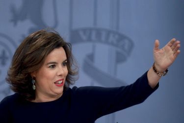 La numéro deux du gouvernement conservateur est considérée par les Espagnols comme la femme la plus puissante du pays. 