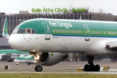 Un homme de 24 ans a fait une crise mortelle à bord d'un avion de la compagnie Aer Lingus (image d'illustration).
