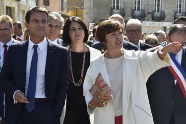 Manuel Valls, Sylvia Pinel et Carole Delga à Martres-Tolosane (Midi-Pyrénées), le 11 septembre 2015. 