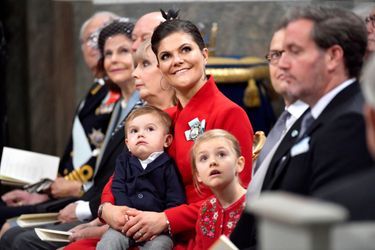 La princesse Victoria de Suède avec ses enfants et Christopher O'Neill à Stockholm, le 1er décembre 2017
