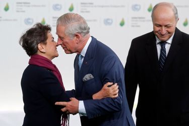 Le prince Charles avec Christiana Figueres et Laurent Fabius à la COP21 à Paris, le 30 novembre 2015