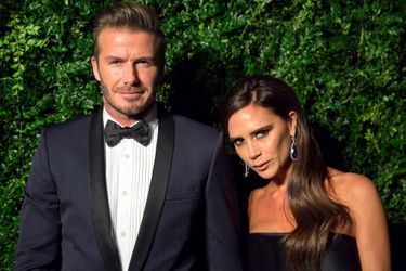 David Beckham et sa femme, la styliste Victoria Beckham, à Londres le 20 novembre 2014. REUTERS/Neil Hall