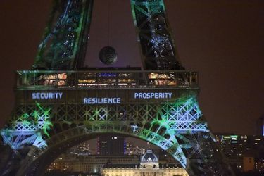 La Tour Eiffel aux couleurs de l'écologie