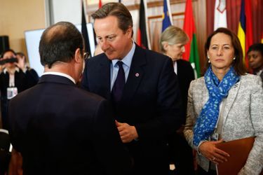 François Hollande lance un dernier appel avant la COP21 - Malte