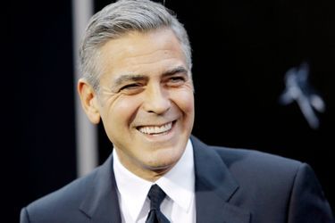 Clooney et Bullock, complices à la première de "Gravity"