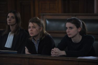 Gisèle Halimi (Clotilde Courau), Nicole (Camille Sansterre) et Malia (Bérangère McNeese). 