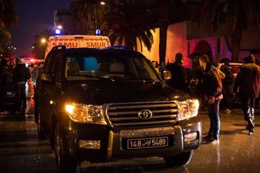  La Tunisie de nouveau endeuillée  - Après un attentat contre la sécurité présidentielle