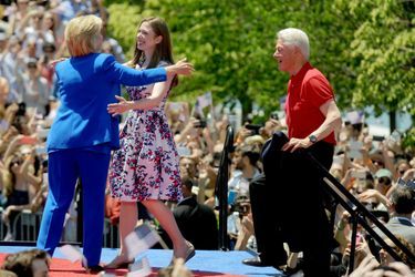 Les Clinton au premier grand meeting de campagne d&#039;Hillary, en juin dernier à New York.