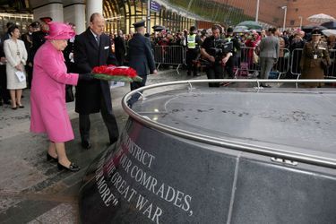 La reine Elizabeth II et le prince Philip à Birmingham, le 19 novembre 2015